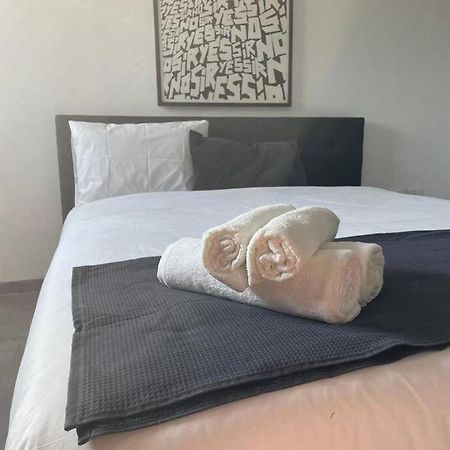 Apartament Lovely Flat In The Center 36 Tel Awiw Zewnętrze zdjęcie
