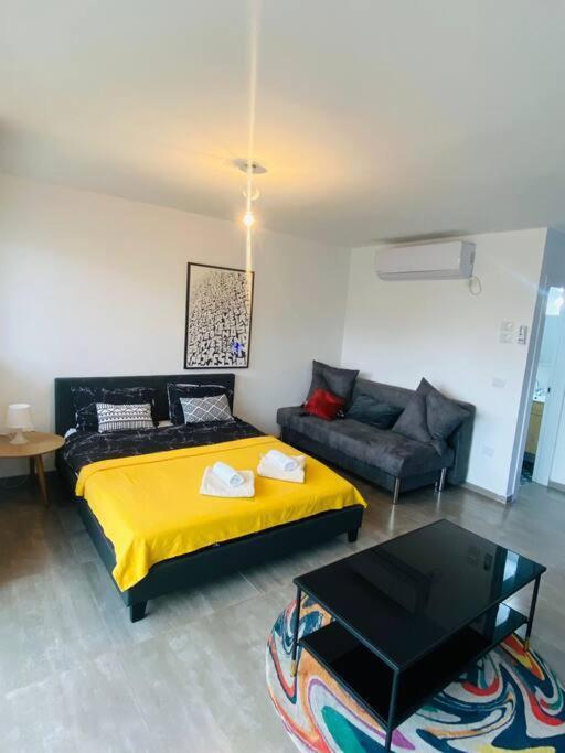 Apartament Lovely Flat In The Center 36 Tel Awiw Zewnętrze zdjęcie