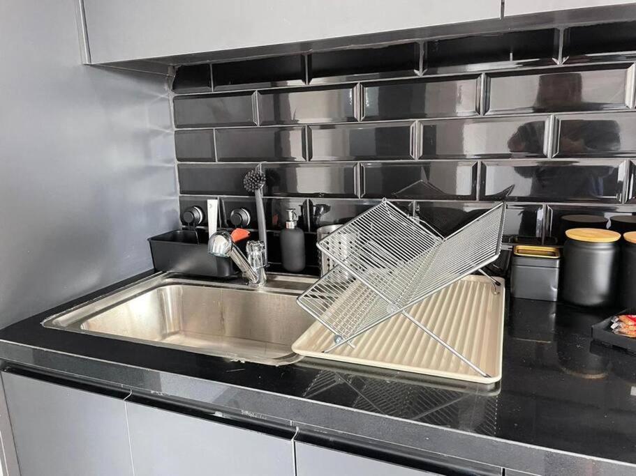 Apartament Lovely Flat In The Center 36 Tel Awiw Zewnętrze zdjęcie